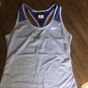 ❤️Nike - White Dri-Fit Keyhole Back Tank - S